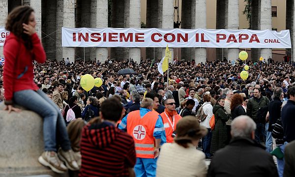 | Fotos: France Presse e Reuters