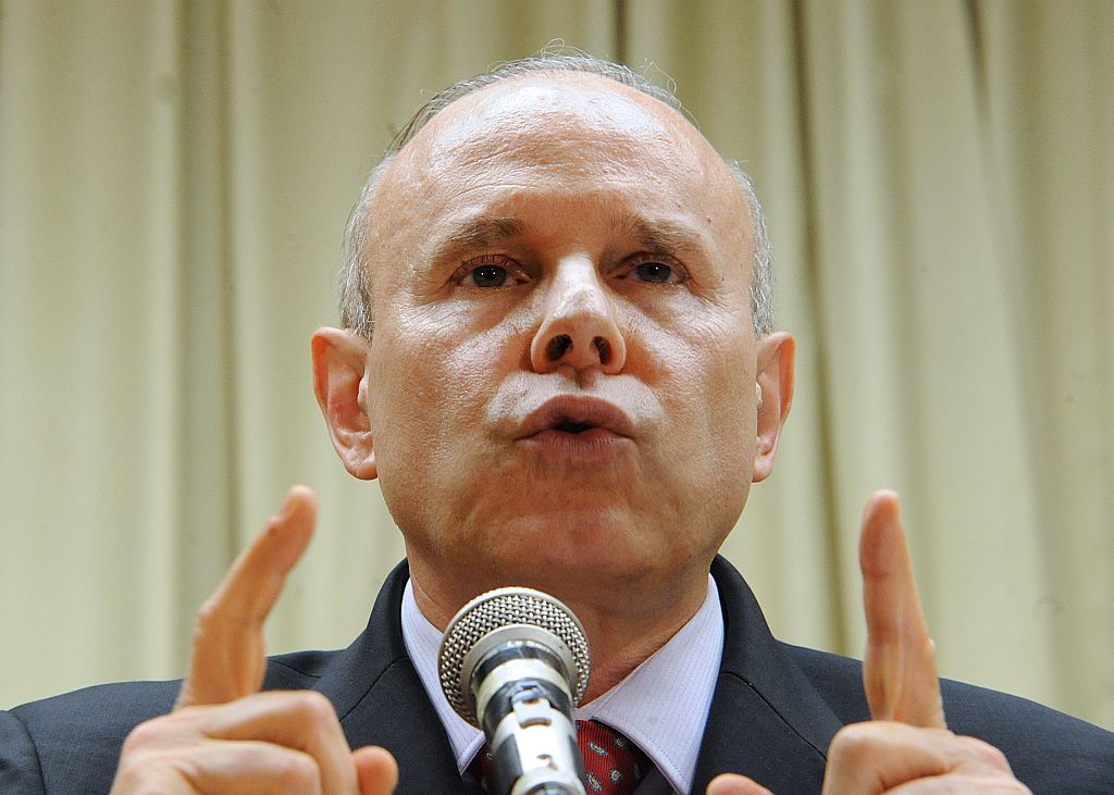 O ministro Guido Mantega: Banco Central fará correções de eventuais excessos no crescimento | Elza Fiúza/ABr