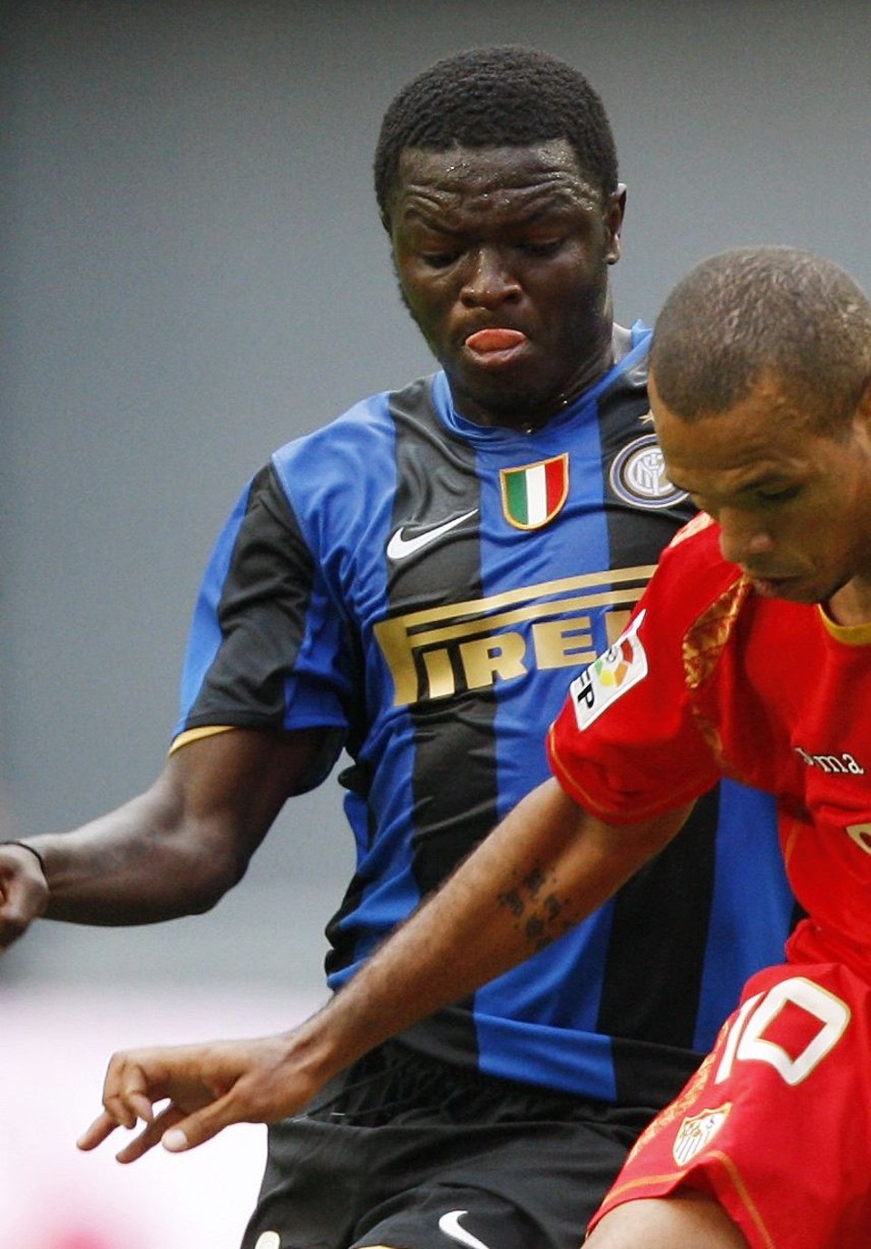 Muntari volta a ser chamado | Robin van Lonkhuijsen / Reuters