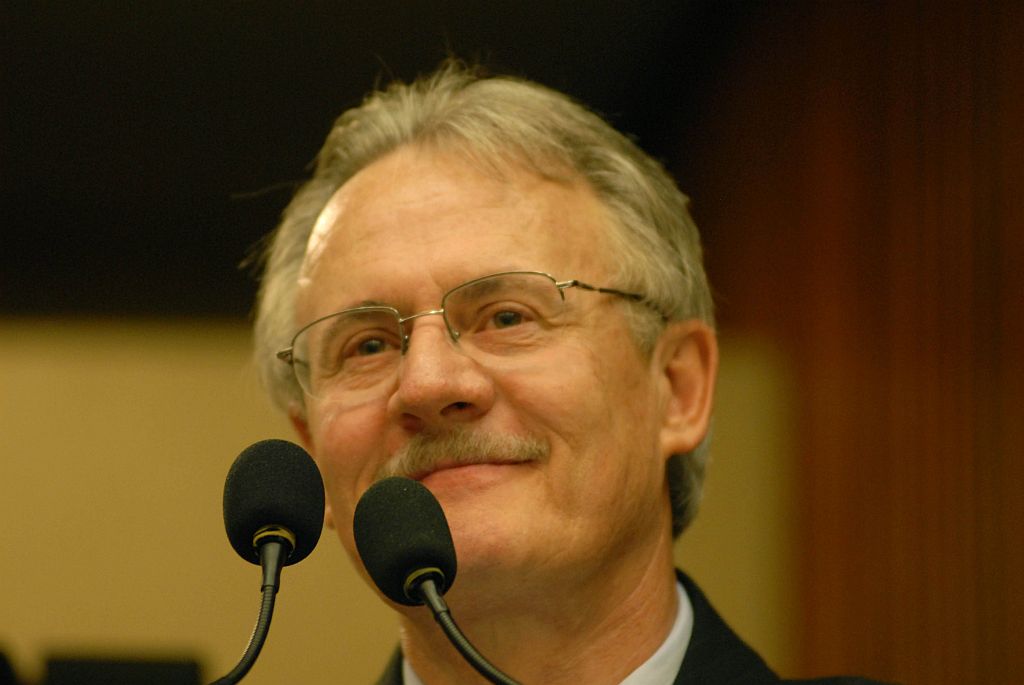 Pessuti: fim da multa do Banestado permite reajuste em junho. | SECS