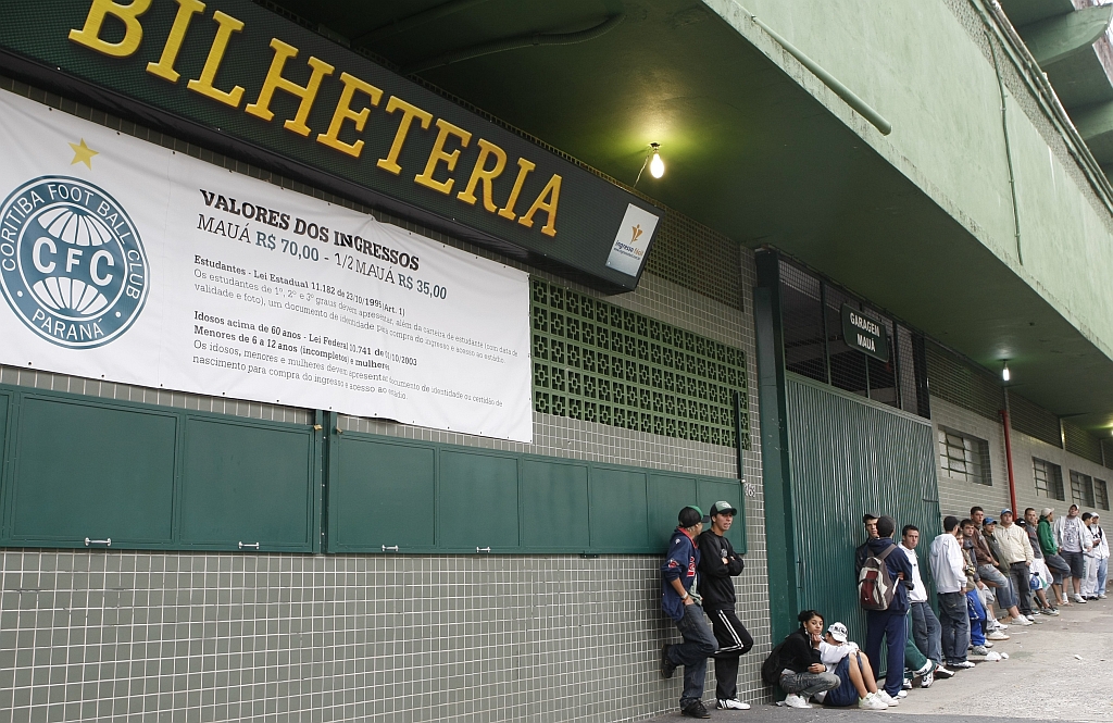 O período de quatro meses em Joinville dará tempo ao Coritiba para montar a estrutura de cadastramento nas bilheterias | Aniele Nascimento/Gazeta do Povo