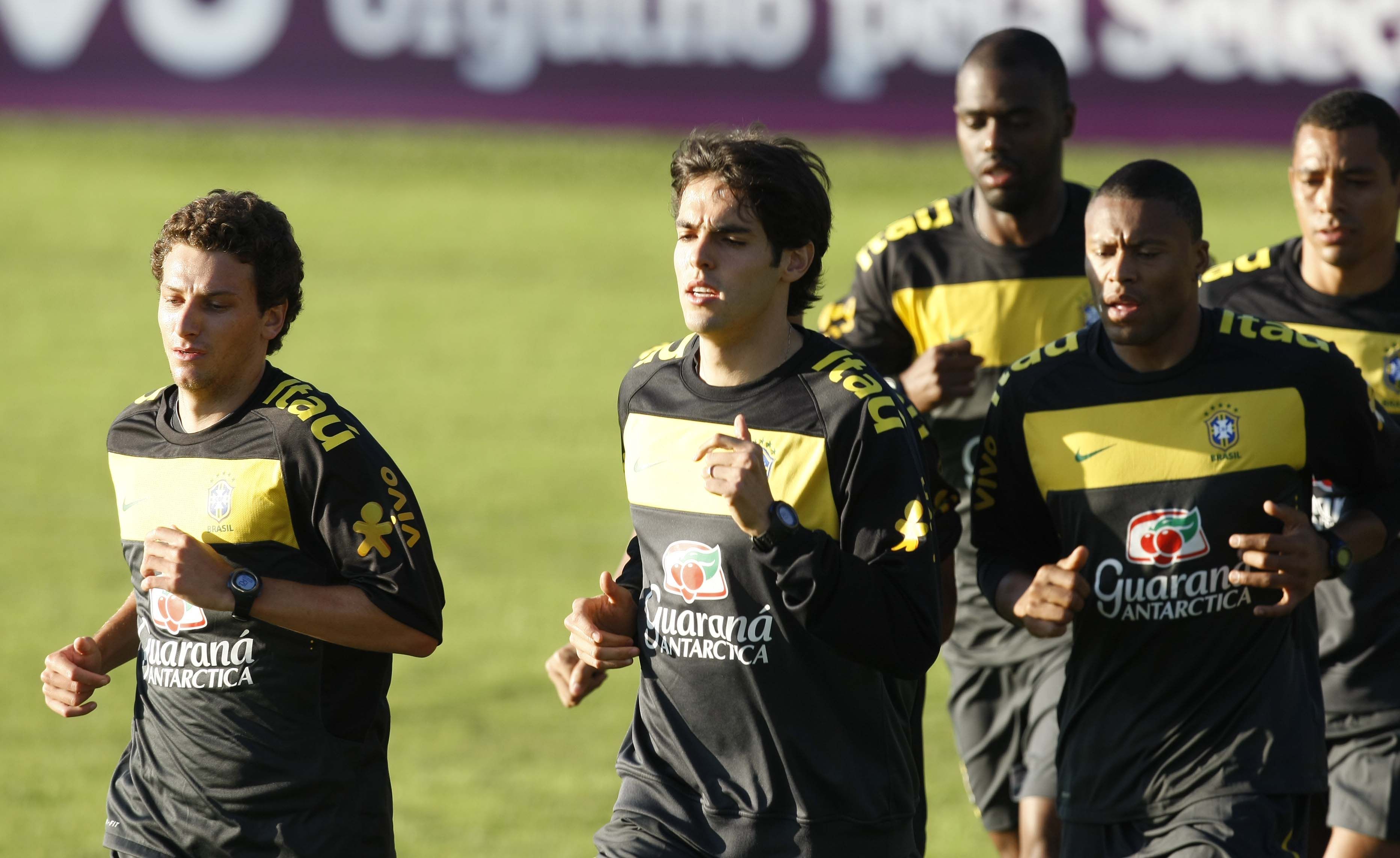 Recuperado de lesão, Kaká treina pela primeira vez | Valterci Santos / Agência de Notícias Gazeta do Povo