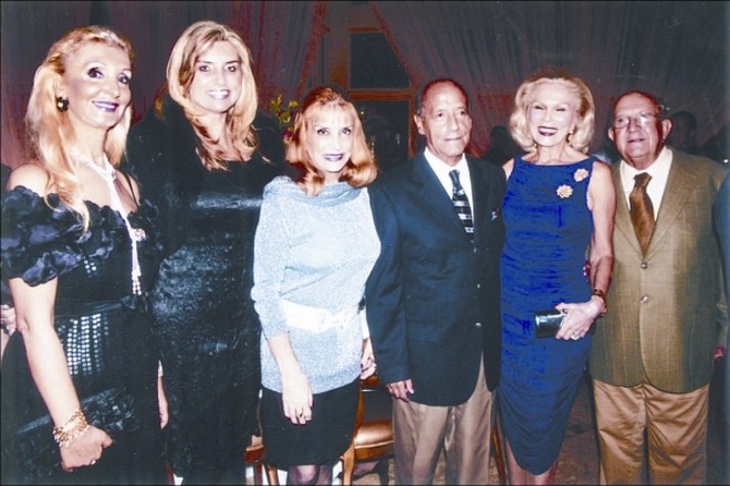 Vânia Dalmaz, Liliana Ribas, Lilian Vargas, Haroldo Lobo, Ediluz Godoy e Marcos Hauer |