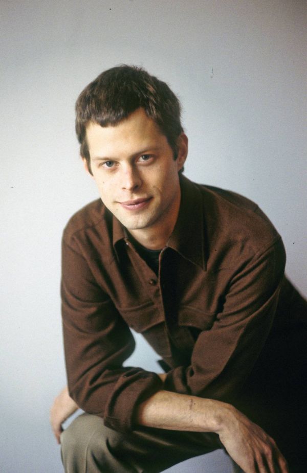 John Wray foi eleito pela revista Granta como um dos mais importantes romancistas norte-americanos da nova geração | Jerry Bauer/Divulgação.