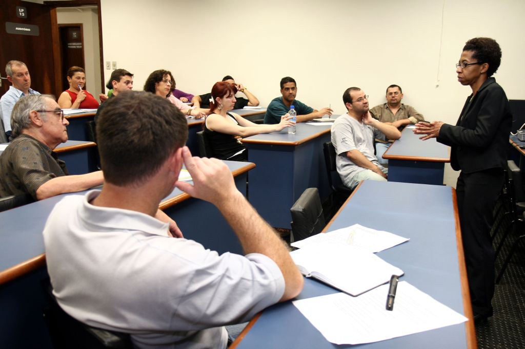 Sala de aula de ensino superior: gastos em faculdades e universidades cresceram 25% na última década | Henry Milleo/Gazeta do Povo