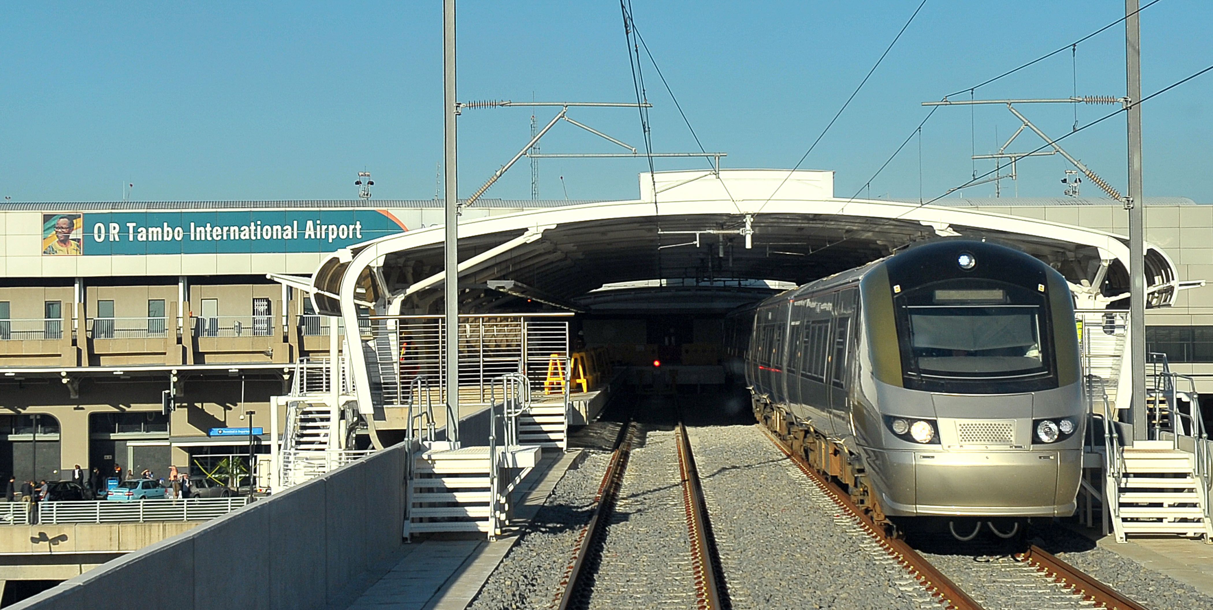 Trem de alta velocidade que será inaugurado dias antes do início da Copa | Alexander Joe / AFP