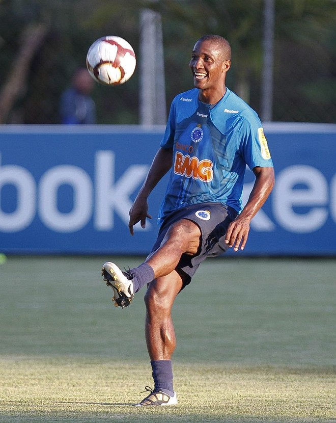 Gilberto, 34 anos, faz parte do grupo com nove trintões da equipe nacional | Vipcomm