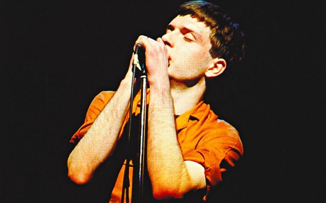 洋楽 Death and Joy Division - Ian Curtis Uma obra além da tristeza
