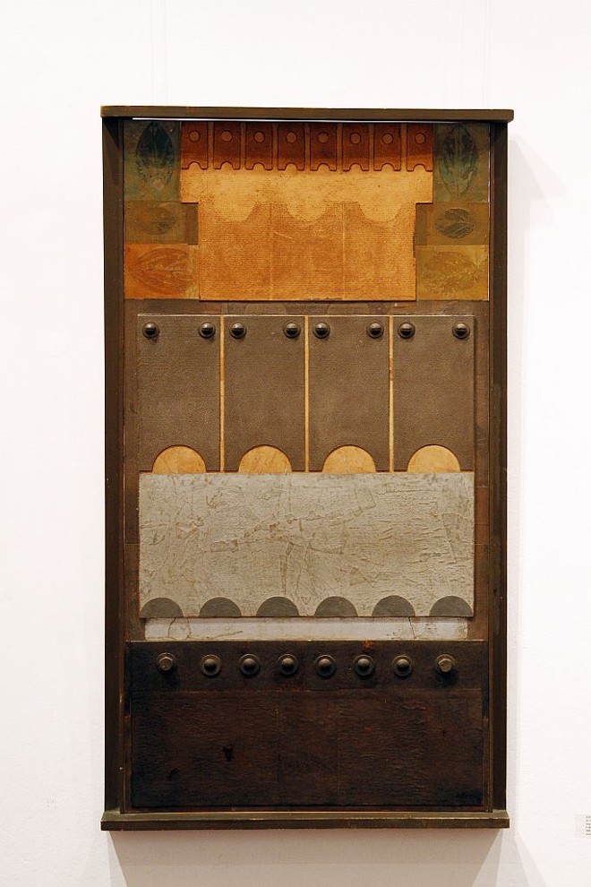 Molduras de Antonio Arney são como a pintura: uma janela aberta para o espaço |