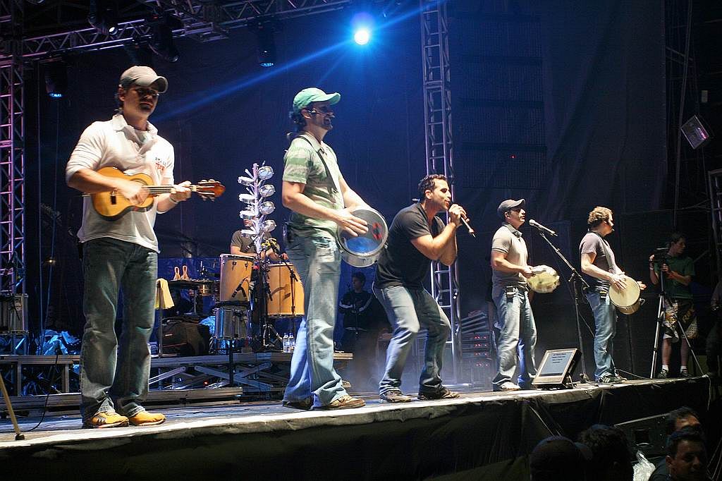 Os Inimigos da HP tem quatro álbuns lançados e prometem agitar Maringá nesta noite | Gustavo Garret