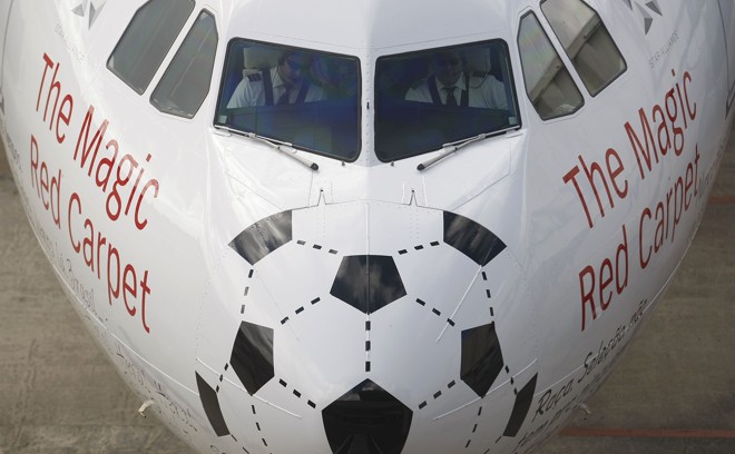 Detalhe do bico do avião que levou a seleção para a África do Sul |