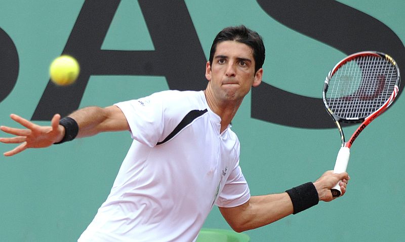 Bellucci terá que esperar o próximo amanhecer para poder terminar a partida contra Andujar | Boris Horvat / AFP