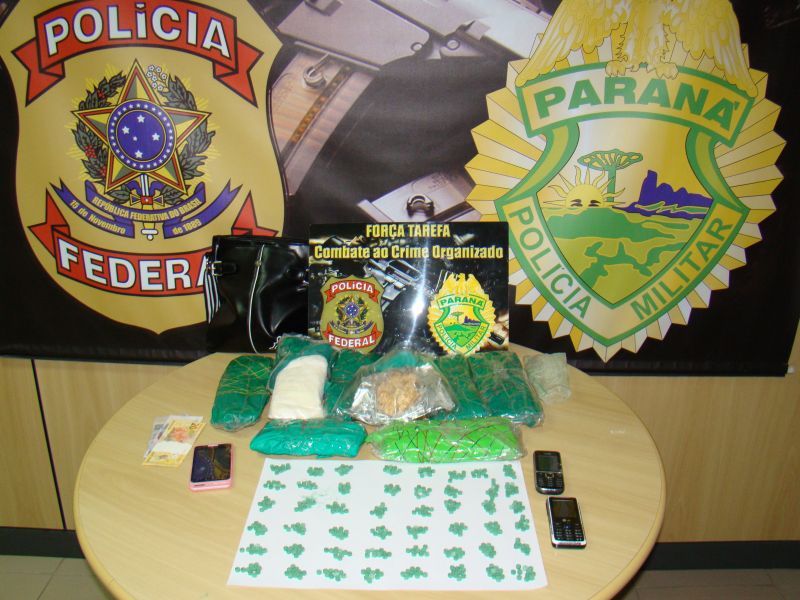 Policiais federais de Cascavel, no Oeste, protestam em frente à sede do órgão. Paralisação ocorreu também em Curitiba e outras seis cidades do interior do Paraná | Polícia Federal / Divulgação