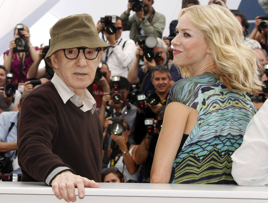 Woody Allen e a atriz Naomi Watts neste sábado, durante a apresentação do novo filme do diretor em Cannes | Eric Gaillard / Reuters