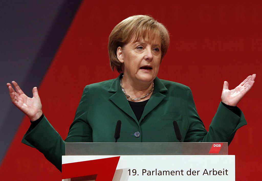 A chanceler alemã, Angela Merkel, reclama da especulação | Thomas Peter/Reuters