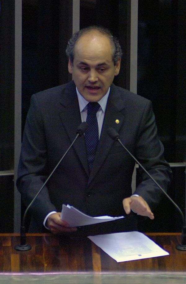 Fruet: ele tem a bênção do DEM. | Elton Bomfim/Ag. Câmara