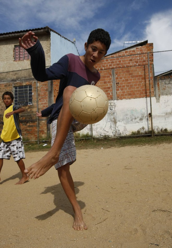 Aos 15 anos, Dênis é a principal aposta para disputar campeonatos internacionais | 