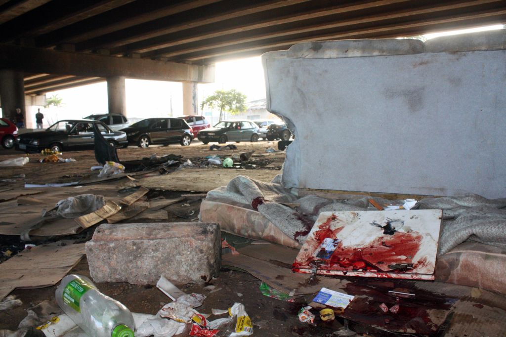 O viaduto no bairro Jaçanã, onde cinco pessoas foram mortas: ponto de consumo de crack | Cristiano Novaes/AE