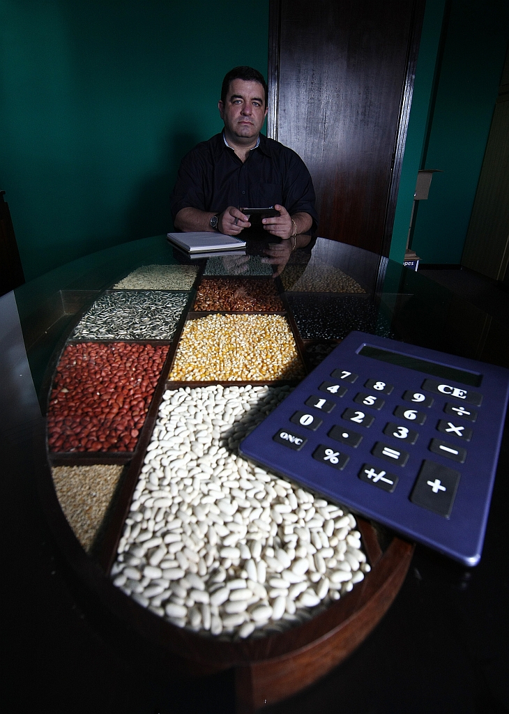 O comerciante Marcelo Luders: defensor da discriminação entre preço e impostos | Jonathan Campos/ Gazeta do Povo