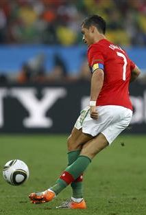 Cristiano Ronaldo não é a única arma portuguesa, de acordo com espanhóis | Kai Pfaffenbach / Reuters