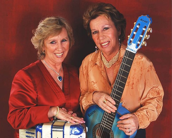 As irmãs Galvão:sócias-fundadoras |