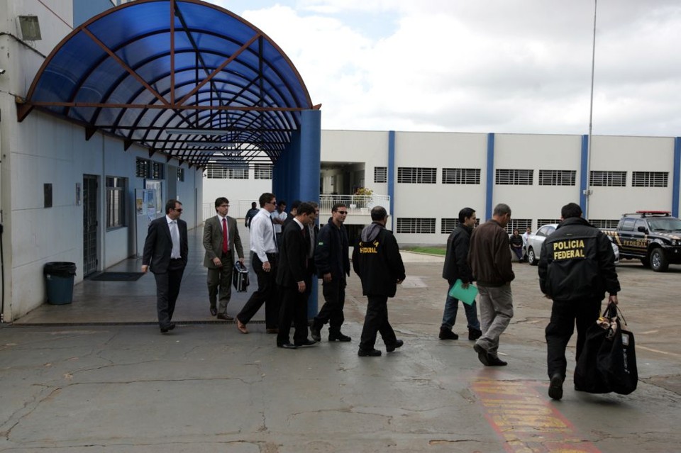 Universidade ligada  ao Ciap: policiais federais apreenderam  documentos no local | Roberto Custódio/Jornal de Londrina