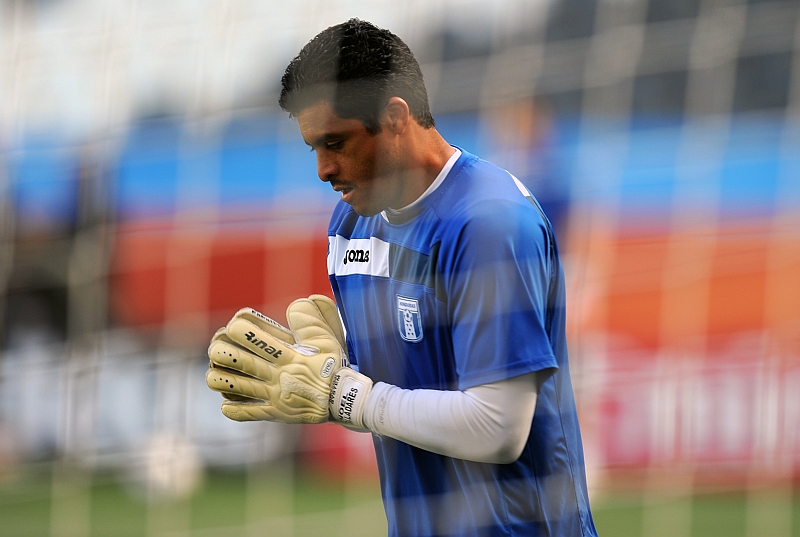Noel Valladares, goleiro de Honduras, em treino no Mbombela | Yuri Cortez/ AFP