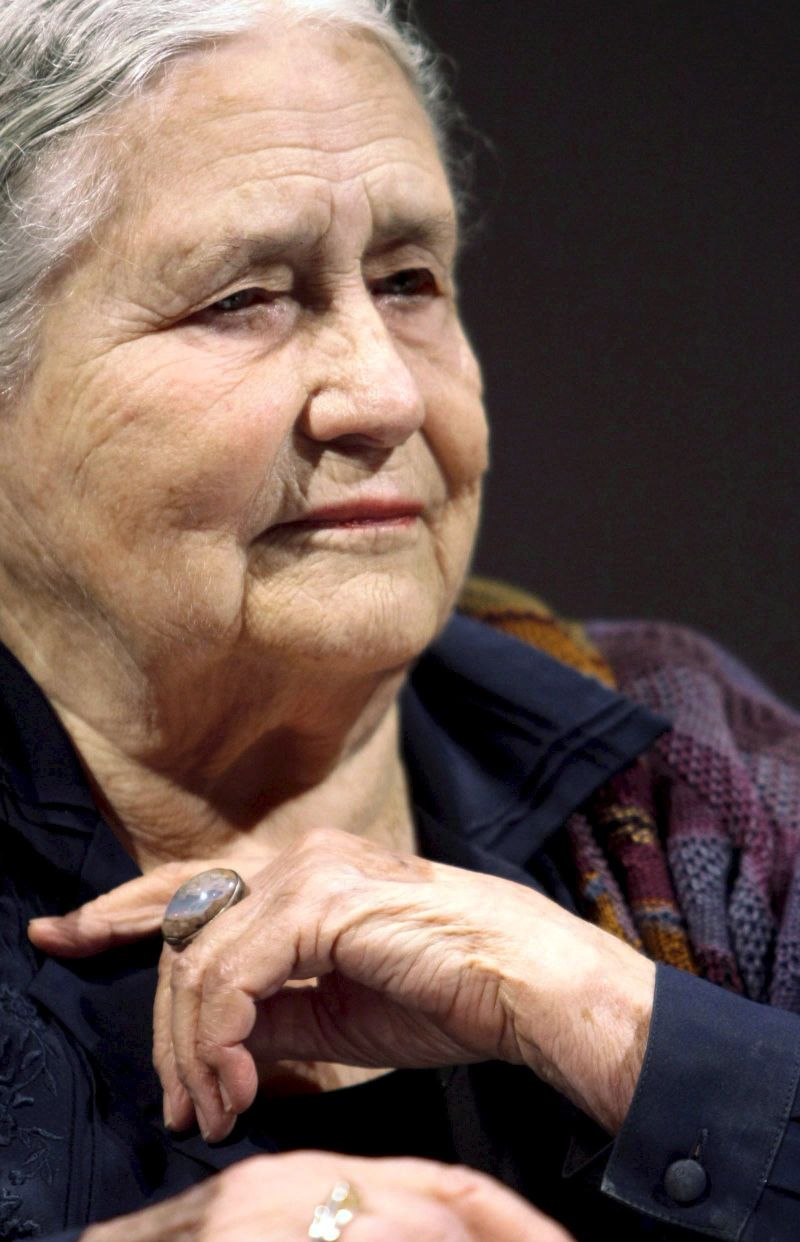O trecho ficcional de Alfred e Emily sugere que Doris Lessing teve dificuldades para imaginar uma realidade da qual ela mesma não fizesse parte | Ulrich Perrey/EFE