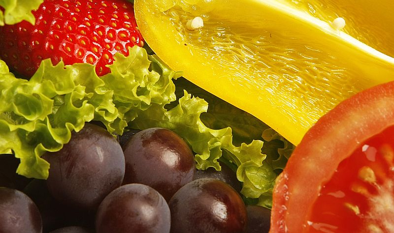 Alimentos convencionais: após a instituição da reavaliação dos defensivos químicos, em 2003, quatro agentes ativos foram banidos e 19 tiveram o uso restringido | Jonathan Campos/Gazeta do Povo