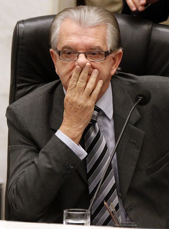 Justus: cada vez mais isolado. |