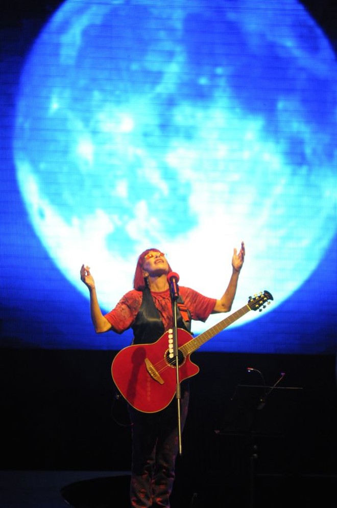 Rita Lee: cenário tecnológico é a grande novidade da nova turnê | Gualter Naves/Divulgação