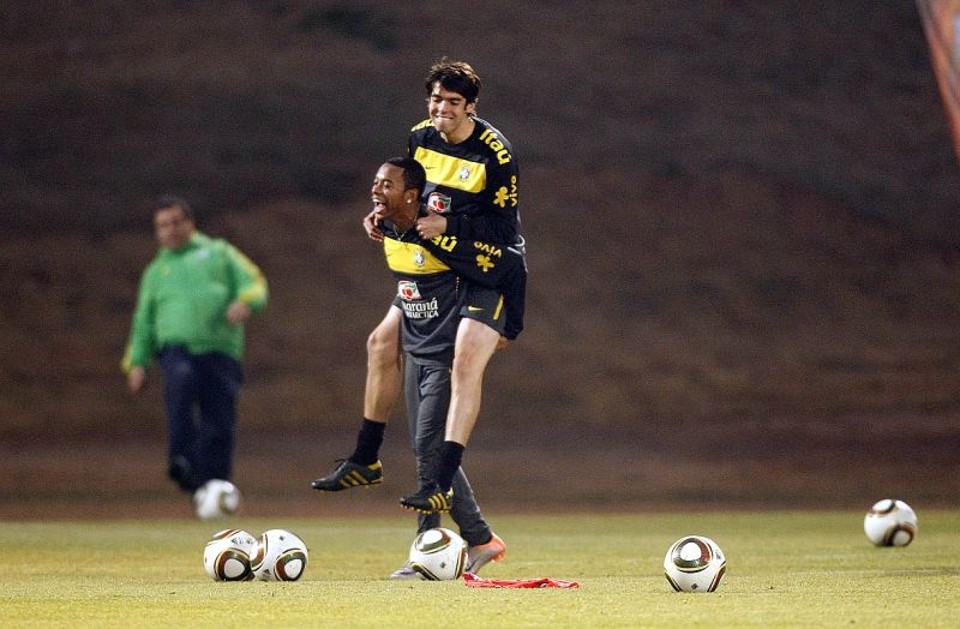 Números de Kaká e Robinho prometem tranquilizar a seleção Nos pés desses dois aí estáa esperança para que eu fique até o fim da Copa. | Valterci Santos/ Gazeta do Povo enviado especial