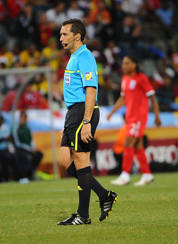 O árbitro Jorge Larrionda terá proteção especial a pedido da Fifa | Francois Xavier Marti/ AFP