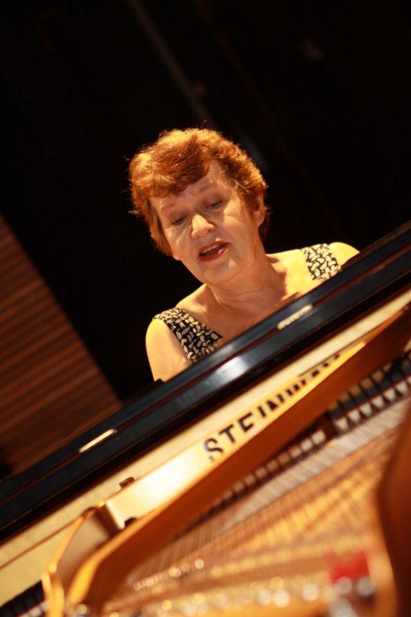 Olga Kiun: pianista se apresenta na companhia do Quarteto Camargo Guarnieri | Divulgação