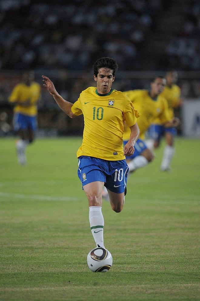 Kaká jogou os 90 minutos, comprovando estar recuperado de lesão |