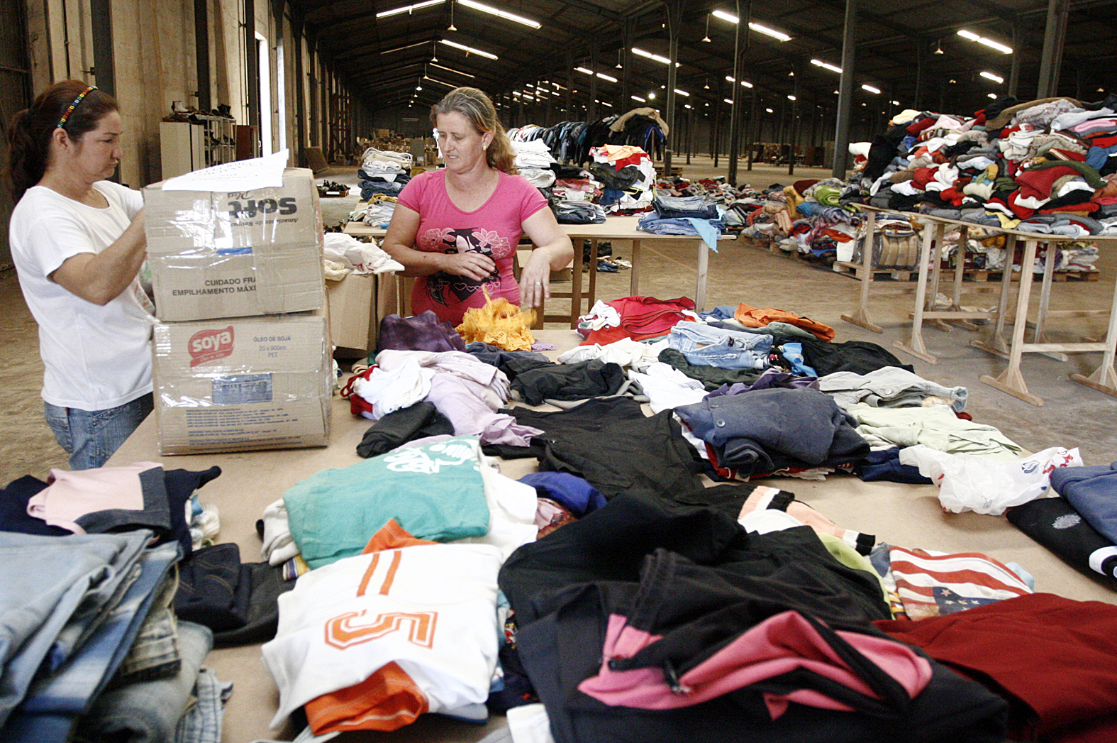 Todas as peças doadas estão armazenadas no Almoxarifado Central da prefeitura e são entregues conforme a demanda das entidades | Assessoria de comunicação PMM