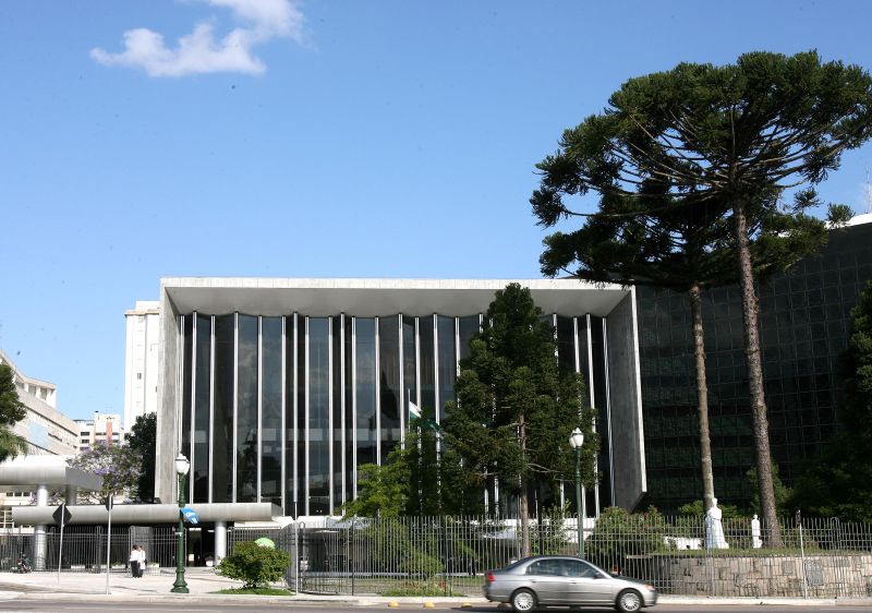 Assembleia Legislativa: esquema de desvio de dinheiro causou indignação na população paranaense | Rodolfo Bührer/arquivo/ Gazeta do Povo