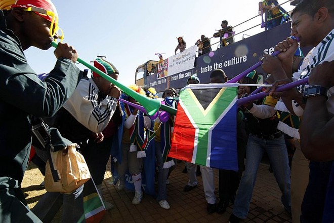 Dida da Vuvuzela: sul-africanos saíram às ruas em prol dos Bafana Bafana |
