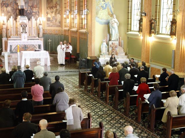 Missas de Corpus Christi. Paróquia São Vicente de Paulo, na Rua Jaime Reis | Daniel Derevecki / AGP / Agência de Notícias Gazeta do Povo