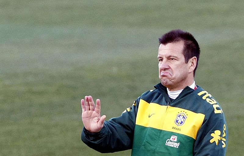 Dunga não gostou das declarações do ídolo holandês e retrucou no mesmo nível | Valterci Santos / Agência de Notícias Gazeta do Povo