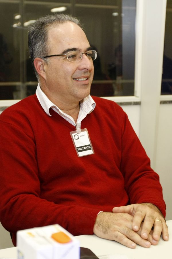 Gustavo Brandão: jornalistas paranaenses cobrindo as enchentes no Nordeste fazem diferença | Antonio More / Gazeta do Povo