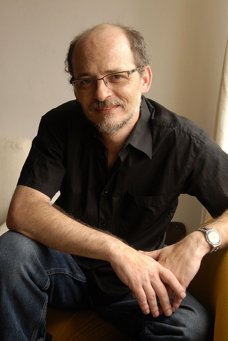 Mutarelli: a passeio em Curitiba, escritor aproveita para encontrar fãs na Itiban | Divulgação