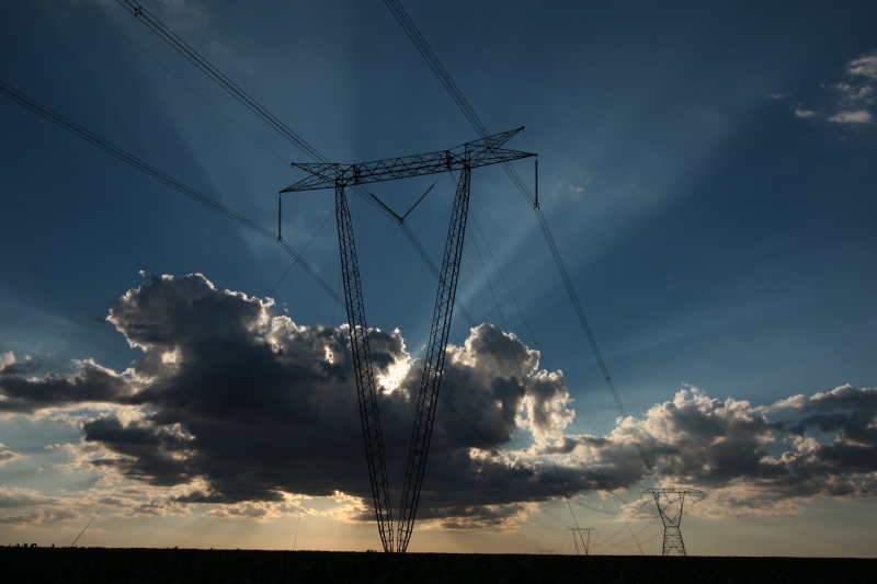 Redes de transmissão de energia estão entre os planos de expansão da Copel que necessitam de recursos | Daniel Castellano/ Gazeta do Povo