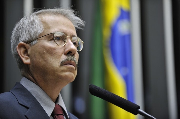 É uma subversão dos fundamentos cristãos, algo terrível para uma nação católica como a Argentina.
Paes de Lira, deputado federal (PTC-SP) | Divulgação