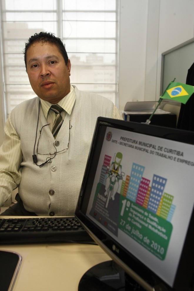 Adilson Lombardo, lutando pela profissionalização | 