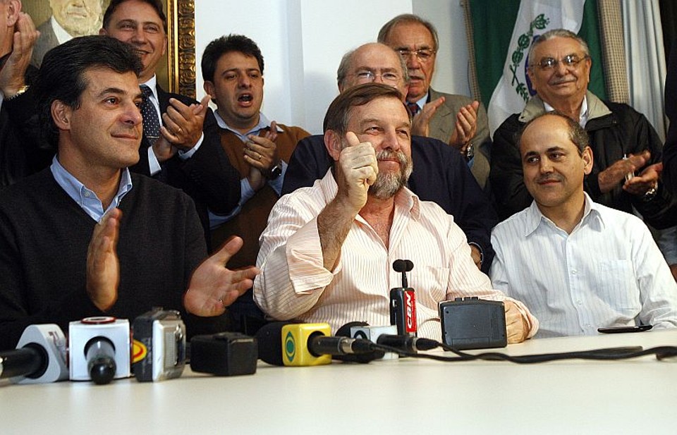 Richa, Arns e Fruet (da esq. para a dir.): anúncio do vice e do segundo candidato ao Senado acompanhou críticas a Osmar Dias | Hedeson Alves/Gazeta do Povo