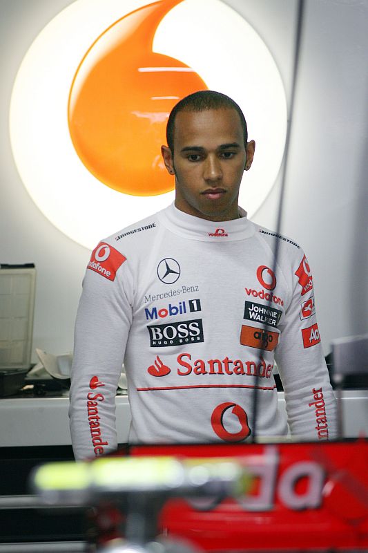 Hamilton levou apenas um susto | Patrik Stollarz/ AFP