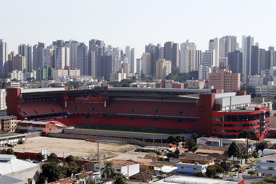 Arena: pelo menos a Copel já não será a vítima. | Daniel Deverecki / Agência de Notícias Gazeta do Povo