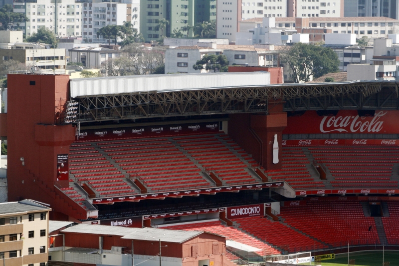 Se não ficar pronta até o fim de 2012 a Arena ficará fora da Copa das Confederações. | Daniel Derevecki/ Gazeta do Povo