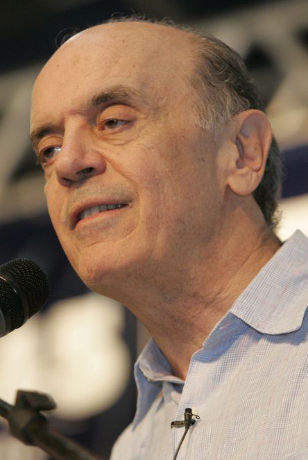 Serra: ele quer colar a imagem em Beto. | Antonio More/ Gazeta do Povo